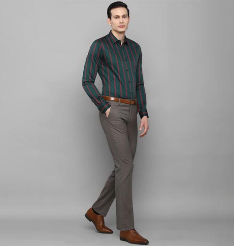 Men Green & Red Slim Fit Striped Pure Cotton Formal Shirt
